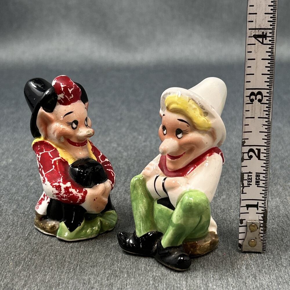 Vintage Victoria Ceramics Long Nose Pixie Elf Salt & Pepper Shaker Set READ